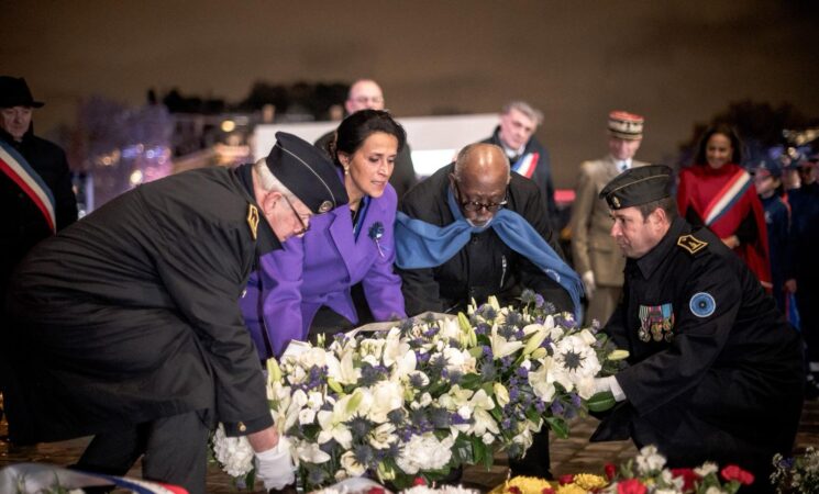 CÉRÉMONIE DE RAVIVAGE DE LA FLAMME DU SOLDAT INCONNU : LE CAMEROUN A L'HONNEUR