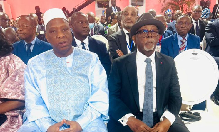 (Français) CEREMONIE DE PRESTATION DE SERMENT DU PRESIDENT DE LA REPUBLIQUE DE CÔTE D'IVOIRE